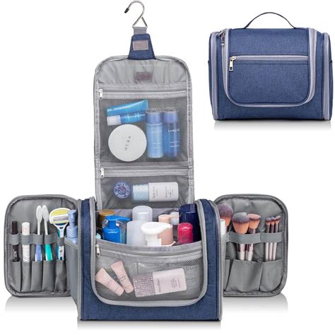 large toiletry travel bag organizer.